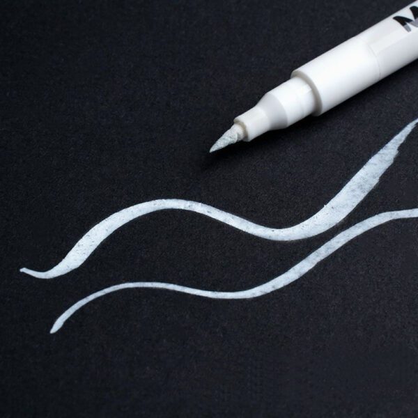 White Acrylic Marker Set